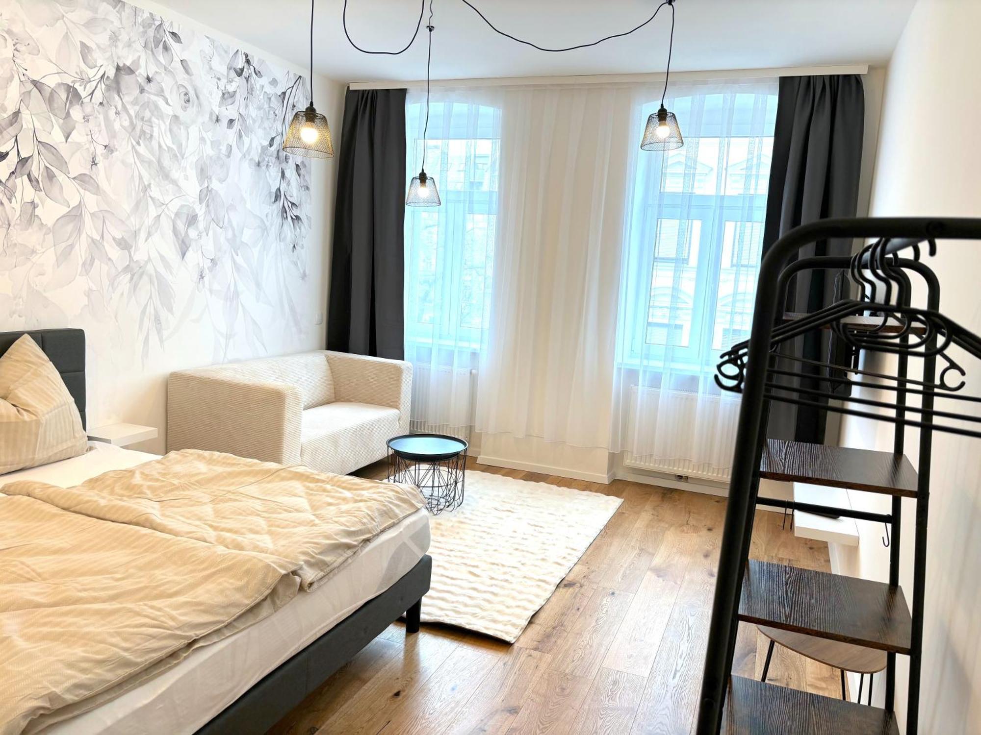 Traumhafte Wohnung Fuer 2, Walk In Dusche, Extra Kueche, Nespresso, Zentral Vienna Esterno foto