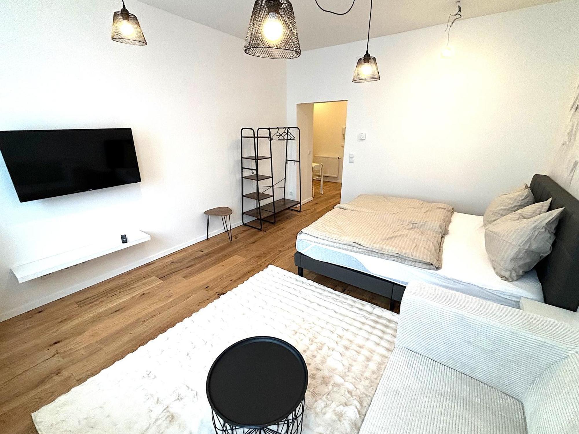 Traumhafte Wohnung Fuer 2, Walk In Dusche, Extra Kueche, Nespresso, Zentral Vienna Esterno foto